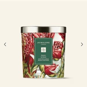 Jo Malone Red and Green Scented Candle